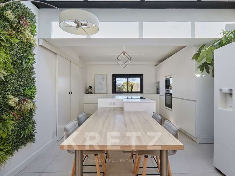 House Aix-en-Provence - 4 bedrooms - 213m²