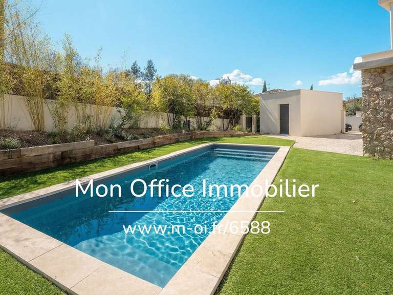 Maison Aix-en-Provence - 4 chambres - 135m²