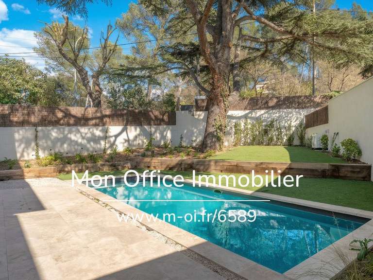 Maison Aix-en-Provence - 3 chambres - 120m²