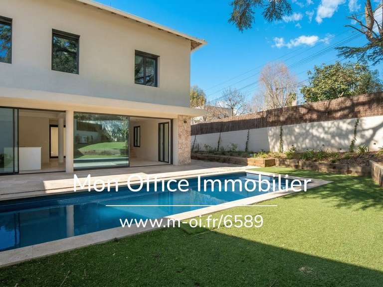 Maison Aix-en-Provence - 3 chambres - 120m²