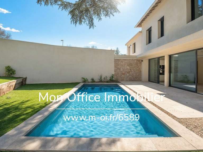 Maison Aix-en-Provence - 3 chambres - 120m²