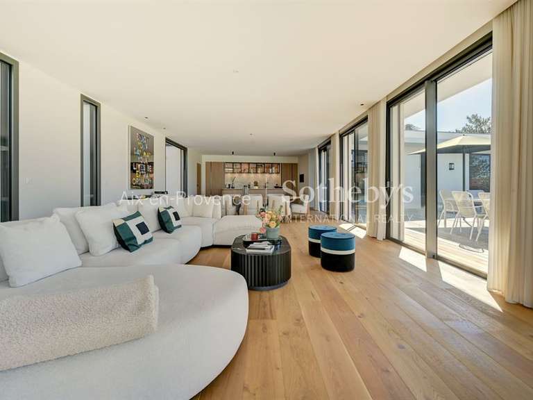 House Aix-en-Provence - 5 bedrooms - 240m²