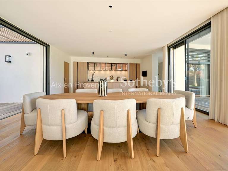 Maison Aix-en-Provence - 5 chambres - 240m²