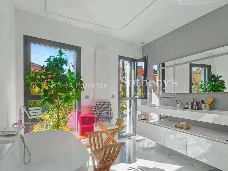 Maison Aix-en-Provence - 4 chambres - 230m²