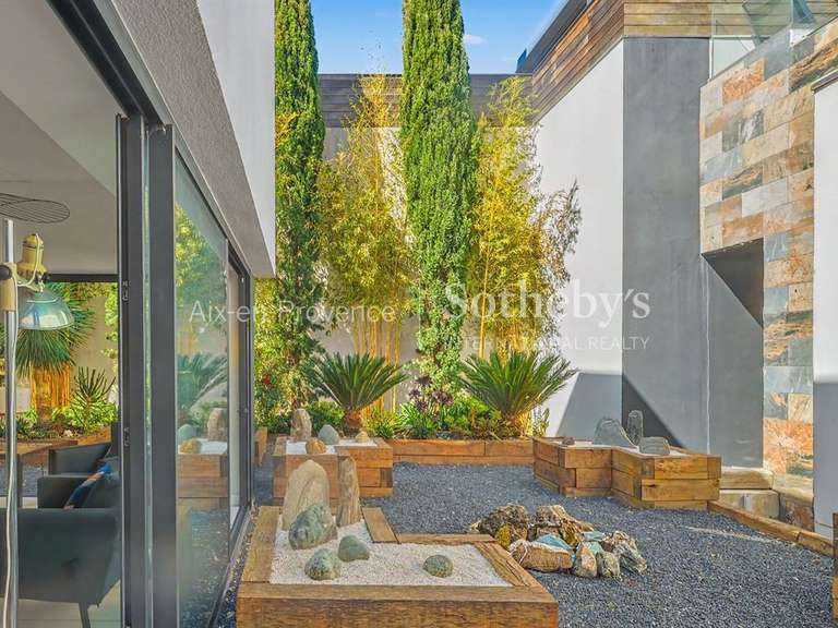 Maison Aix-en-Provence - 4 chambres - 230m²