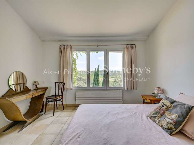 Maison Aix-en-Provence - 5 chambres - 171m²