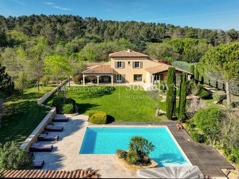 Maison Aix-en-Provence - 5 chambres - 290m²