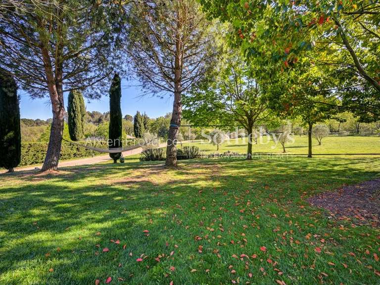 Maison Aix-en-Provence - 5 chambres - 290m²