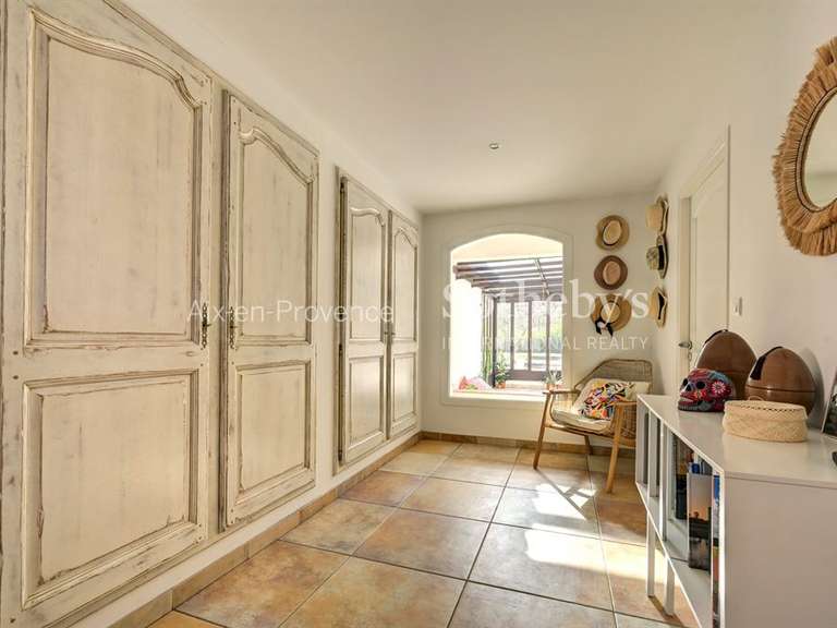 Maison Aix-en-Provence - 5 chambres - 290m²