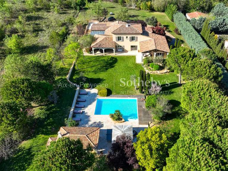 Maison Aix-en-Provence - 5 chambres - 290m²