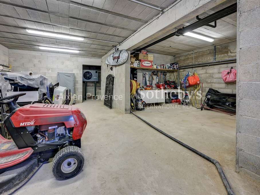 House Aix-en-Provence