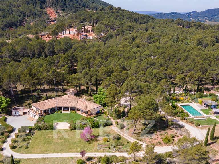 Maison Aix-en-Provence - 5 chambres - 430m²