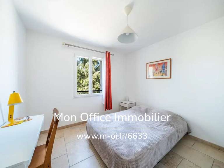 Maison Aix-en-Provence - 4 chambres - 108m²