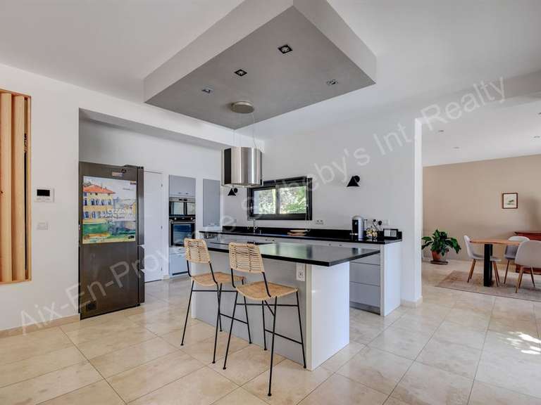 Maison Aix-en-Provence - 5 chambres - 210m²