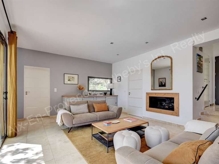 Maison Aix-en-Provence - 5 chambres - 210m²
