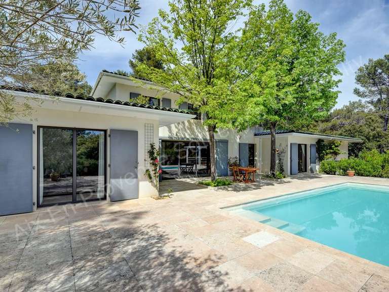 House Aix-en-Provence - 5 bedrooms - 210m²