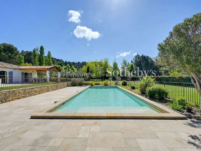 Maison Aix-en-Provence - 4 chambres - 240m²