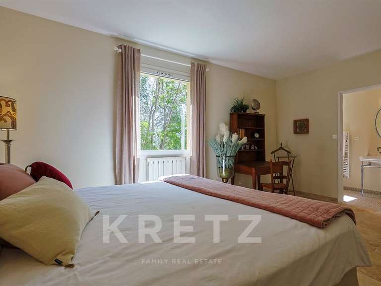 Maison Aix-en-Provence - 4 chambres - 235m²