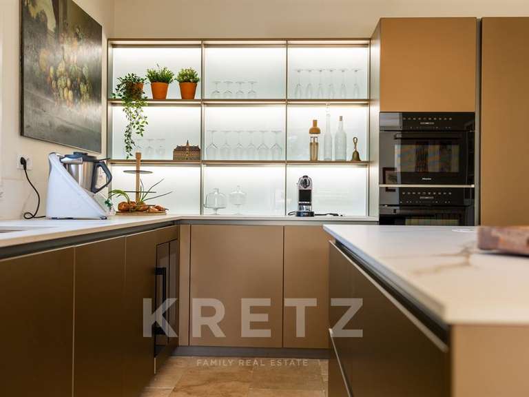 Maison Aix-en-Provence - 4 chambres - 235m²