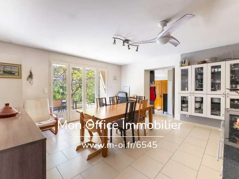 House Aix-en-Provence - 3 bedrooms - 120m²