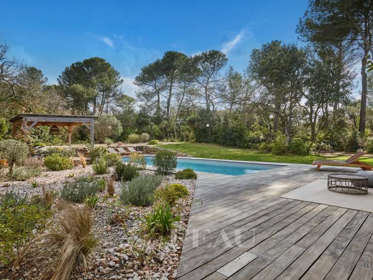 House Aix-en-Provence - 5 bedrooms - 240m²