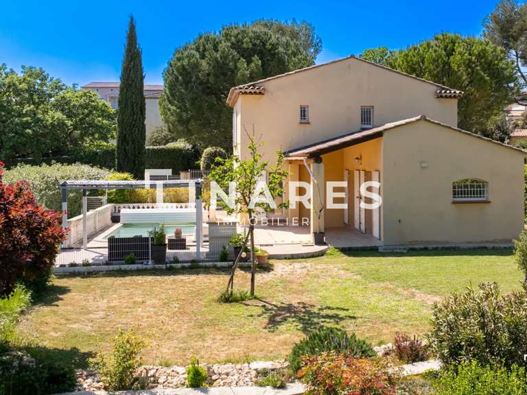 House Aix-en-Provence - 4 bedrooms - 179m²