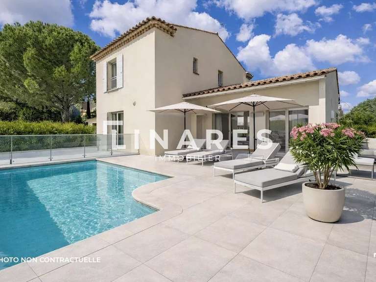 House Aix-en-Provence - 4 bedrooms - 179m²