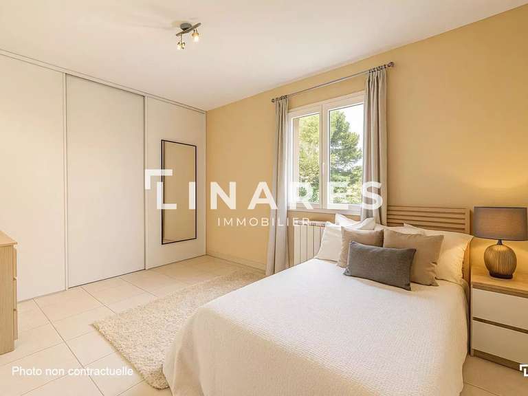 House Aix-en-Provence - 4 bedrooms - 179m²