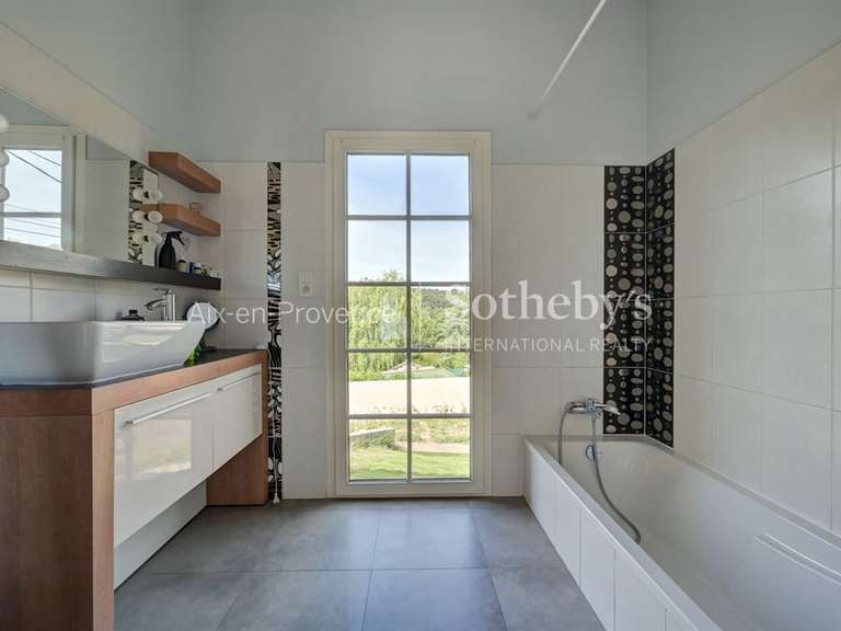 Maison Aix-en-Provence - 4 chambres - 257m²