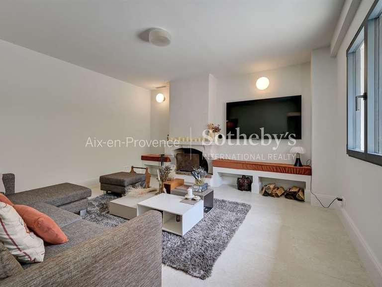 Maison Aix-en-Provence - 4 chambres - 191m²