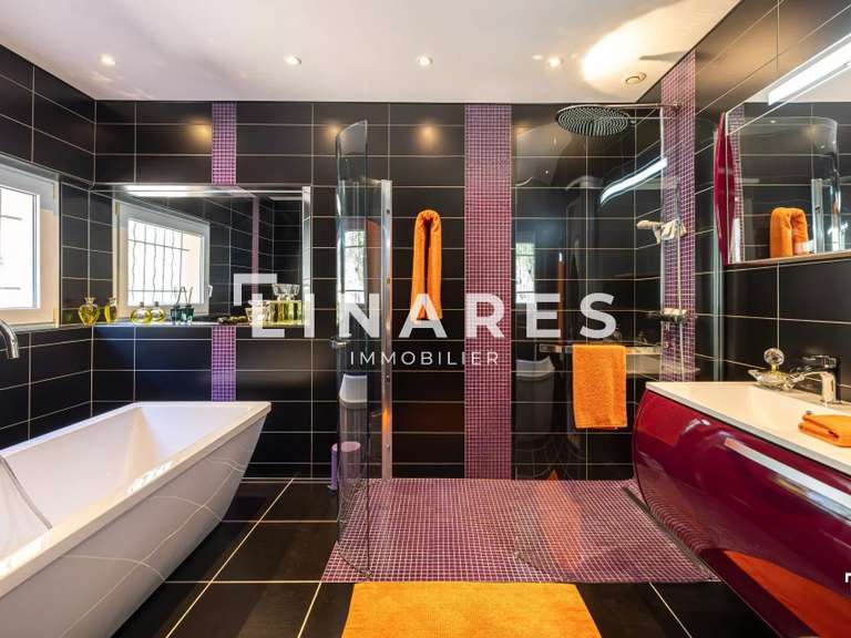 Maison Aix-en-Provence - 5 chambres - 300m²
