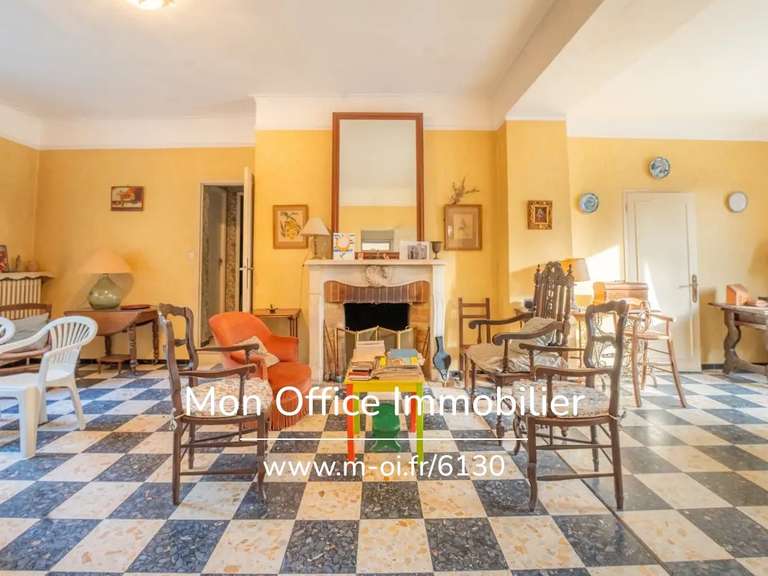 Maison Aix-en-Provence - 3 chambres - 136m²