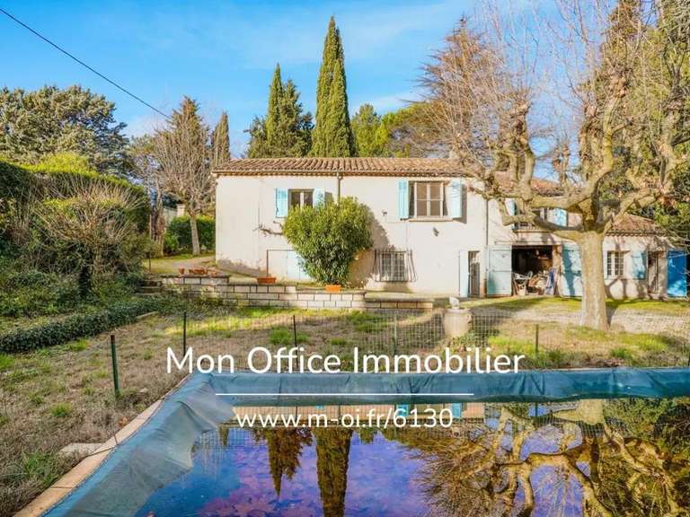 Maison Aix-en-Provence - 3 chambres - 136m²