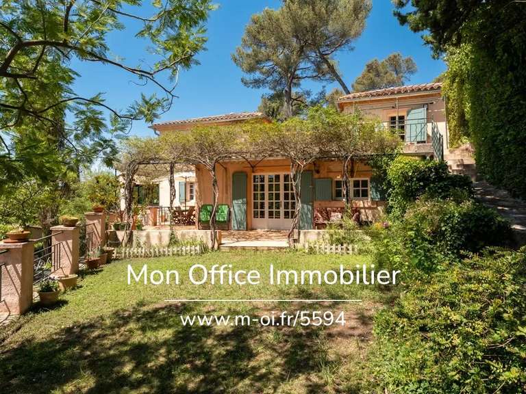 Maison Aix-en-Provence - 4 chambres - 165m²