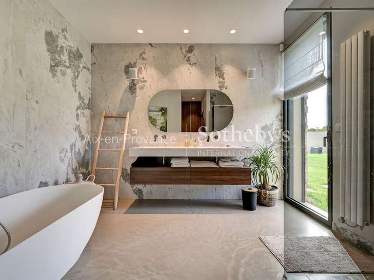 Maison Aix-en-Provence - 5 chambres - 225m²