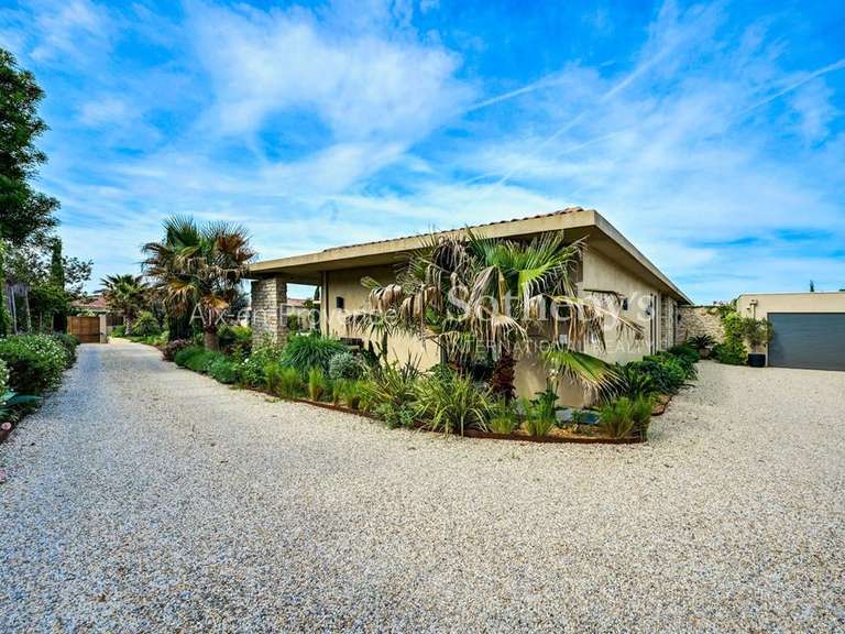 Maison Aix-en-Provence - 5 chambres - 225m²