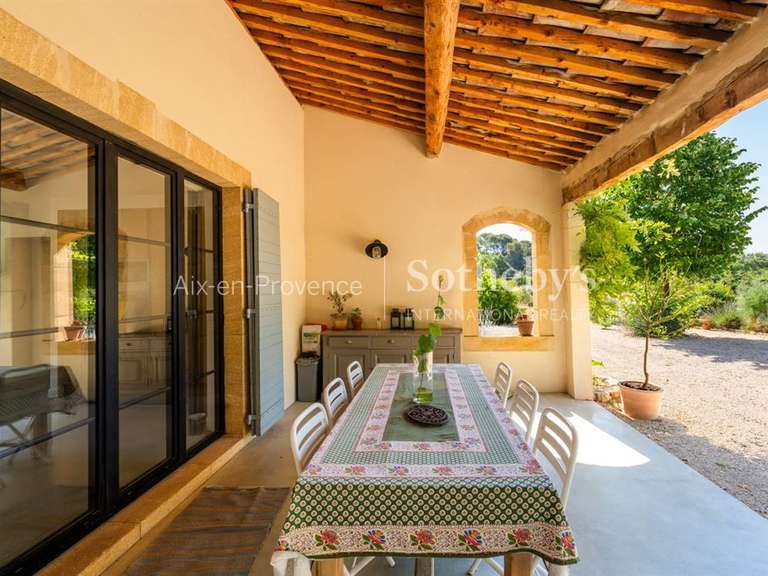 Maison Aix-en-Provence - 6 chambres - 254m²