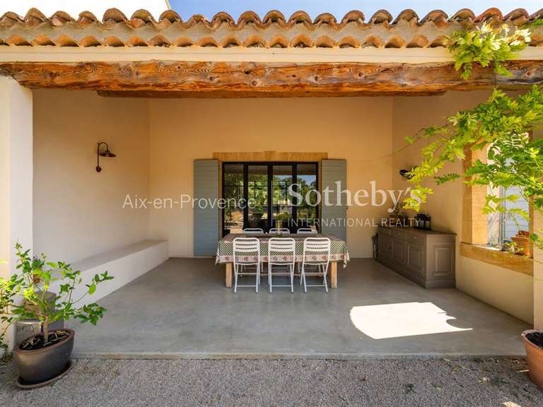 Maison Aix-en-Provence - 6 chambres - 254m²