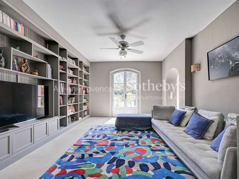 Maison Aix-en-Provence - 5 chambres - 320m²