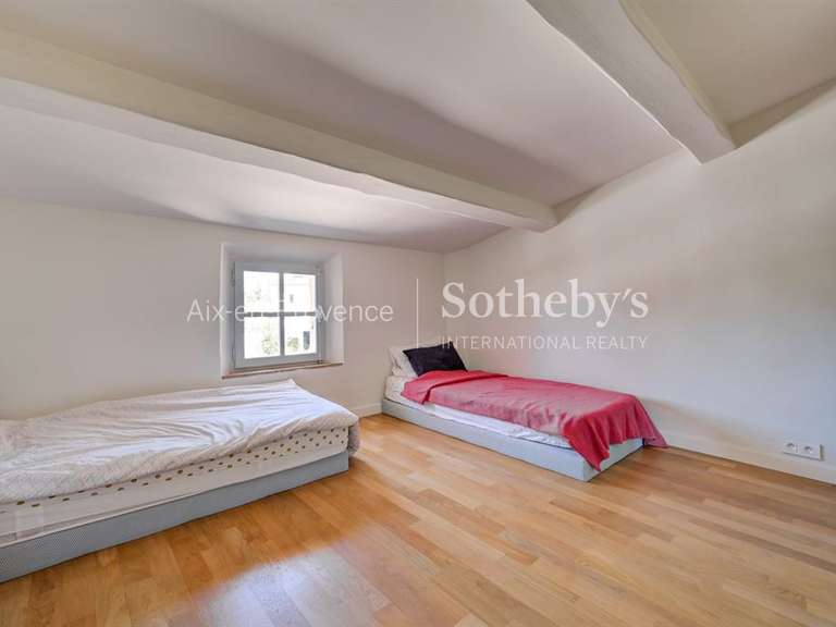 House Aix-en-Provence - 5 bedrooms - 320m²