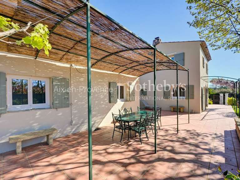 Maison Aix-en-Provence - 5 chambres - 250m²