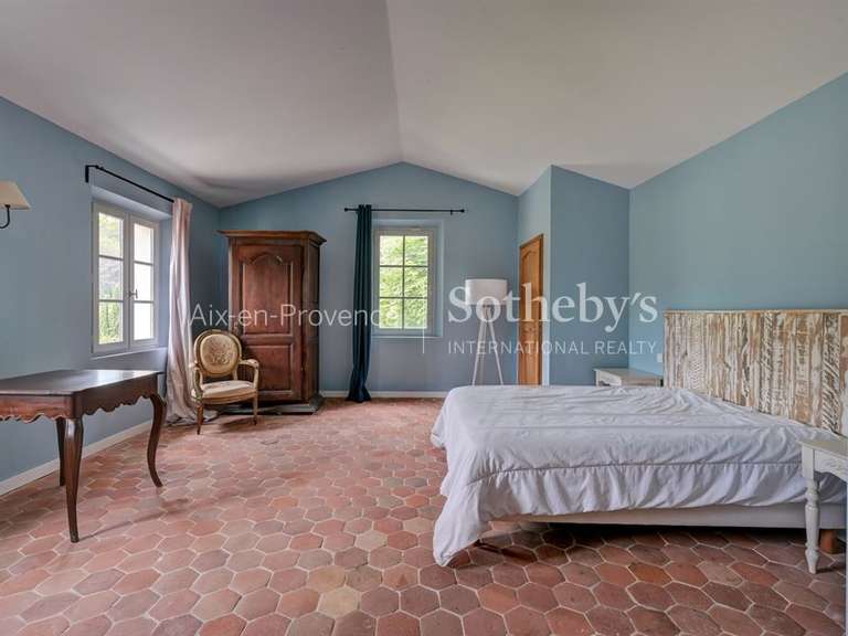 Maison Aix-en-Provence - 6 chambres - 270m²