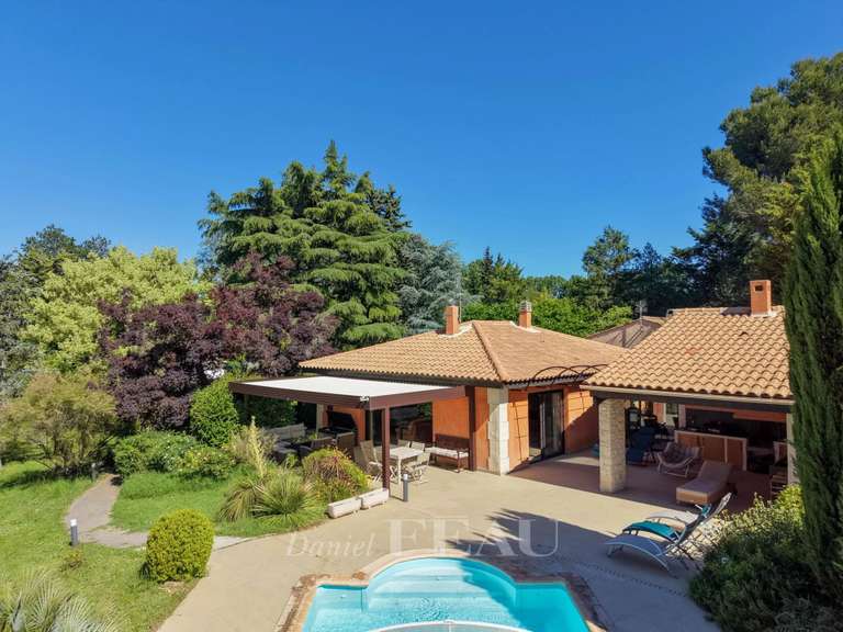 Maison Aix-en-Provence - 4 chambres - 196m²