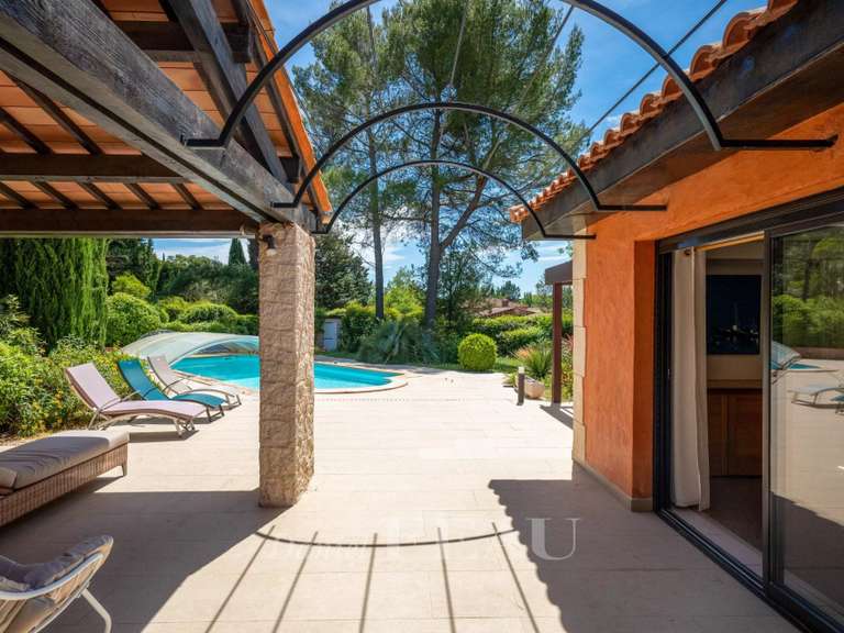 Maison Aix-en-Provence - 4 chambres - 196m²