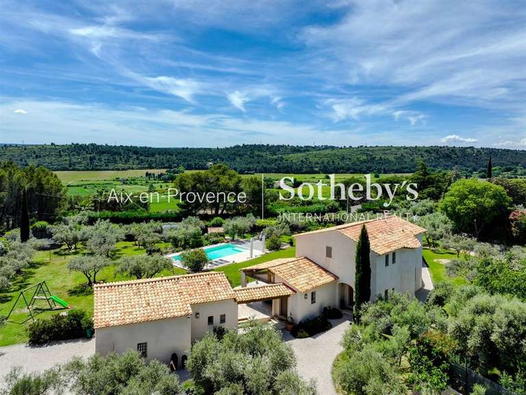 House Aix-en-Provence - 5 bedrooms - 230m²