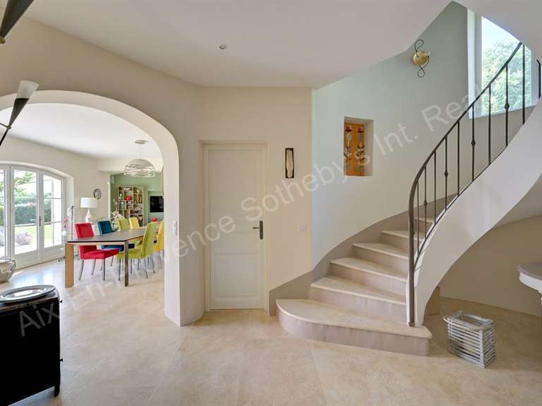 Maison Aix-en-Provence - 5 chambres - 230m²