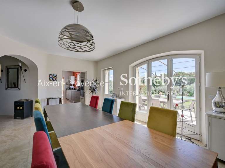 House Aix-en-Provence - 5 bedrooms - 230m²
