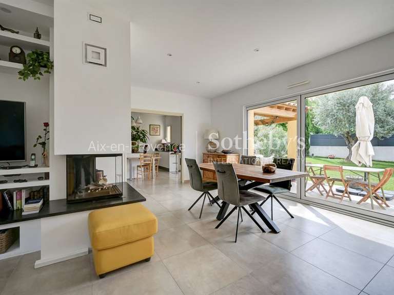 Maison Aix-en-Provence - 4 chambres - 172m²