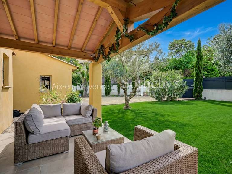 Maison Aix-en-Provence - 4 chambres - 172m²