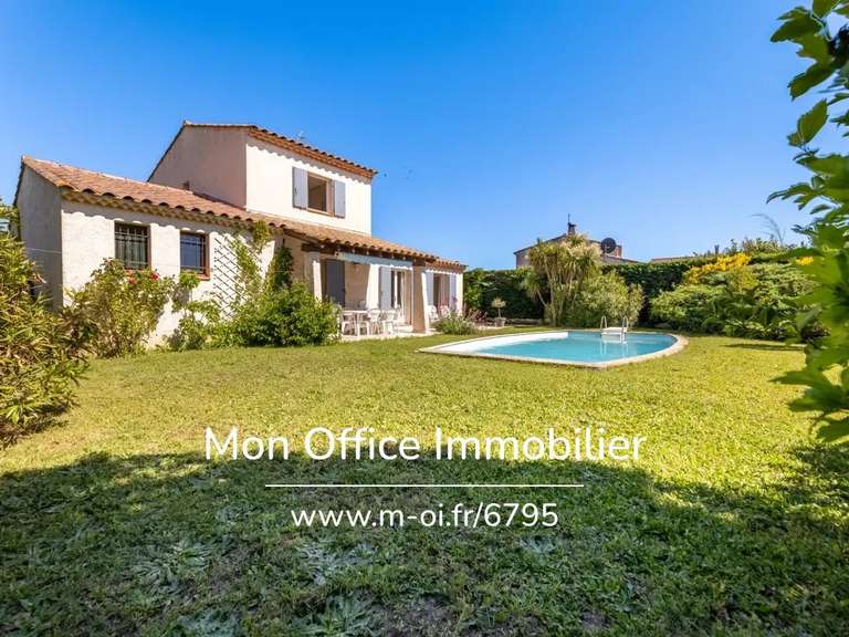 Maison Aix-en-Provence - 3 chambres - 115m²